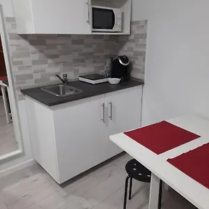 Apartment Your Independent, Lecco