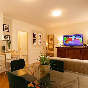 Apartment La Corte Di Danilo, Lecco