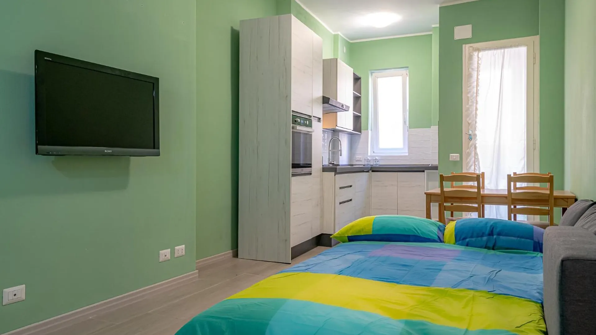 Niki'S House Apartment Lecco Italy