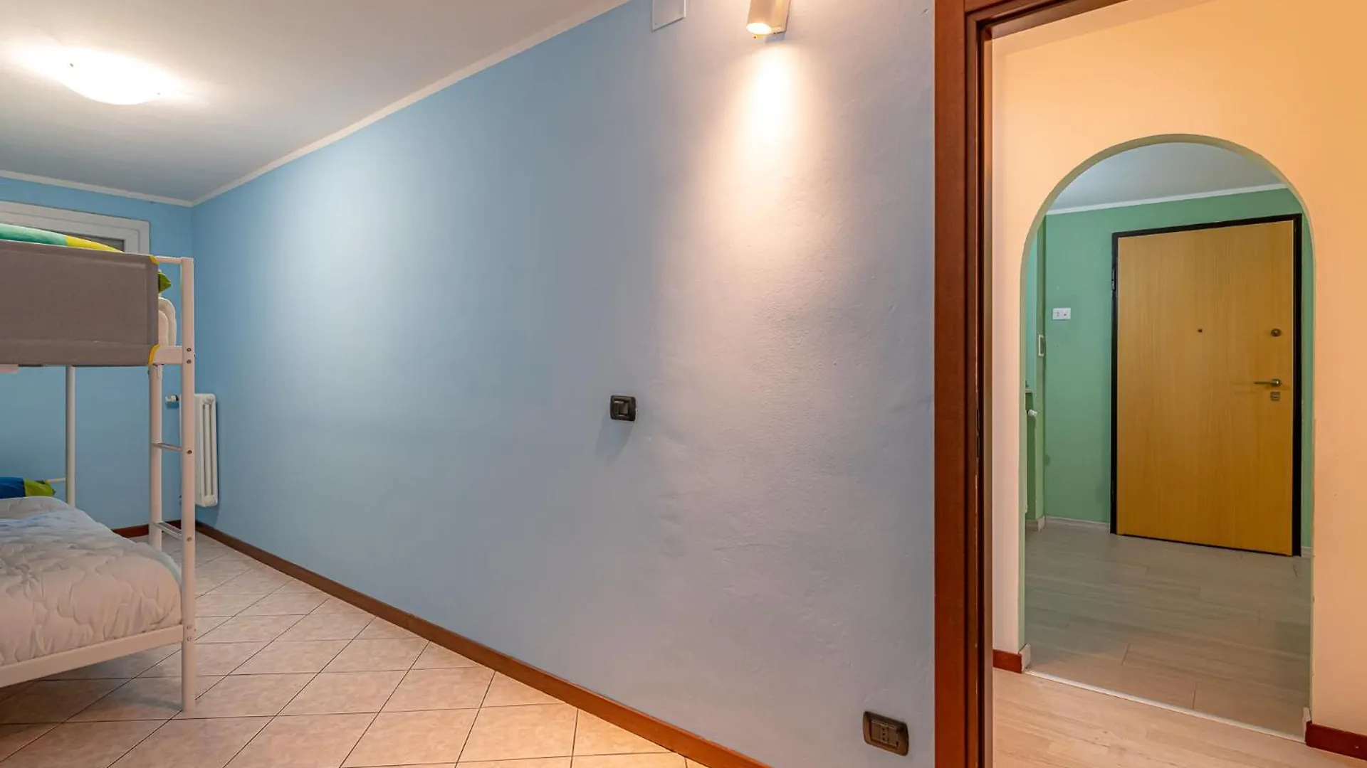 Niki'S House Apartment Lecco Italy
